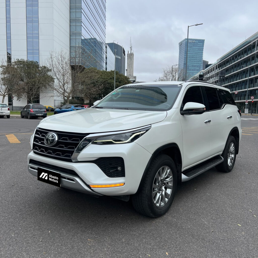 Toyota SW4 2.8 Srx 204Cv 4X4 7As At